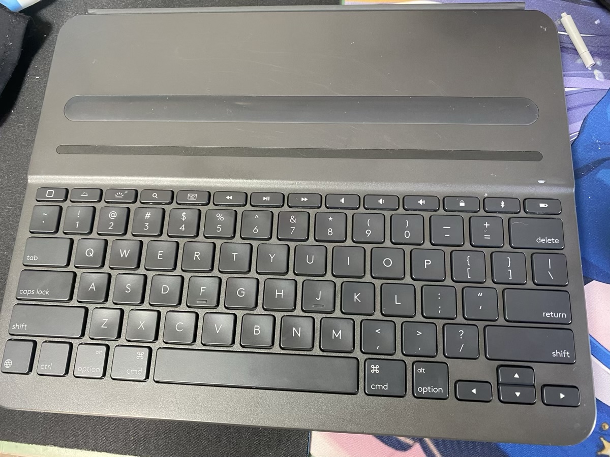 キーボード付きケース『slim folio pro 12.9』を紹介 - マジカル